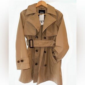 NEW WITH TAGS Zara Belted Short Trench Coat XS | Taupe/Brown